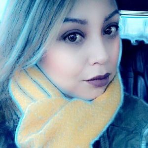 Meet your Posher, Valerie